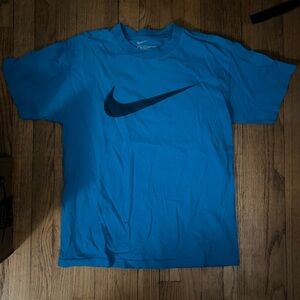 Nike T-shirt